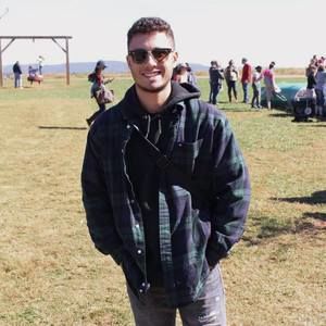 Meet your Posher, Ethan